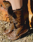 Eschimese Brown– Laced high boots