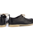 HAND 09 – Crepe shoes