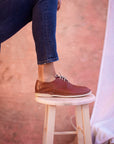 HAND 04 CREPE – Burnt Brown