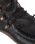MOUNTAIN BOOTS – Black