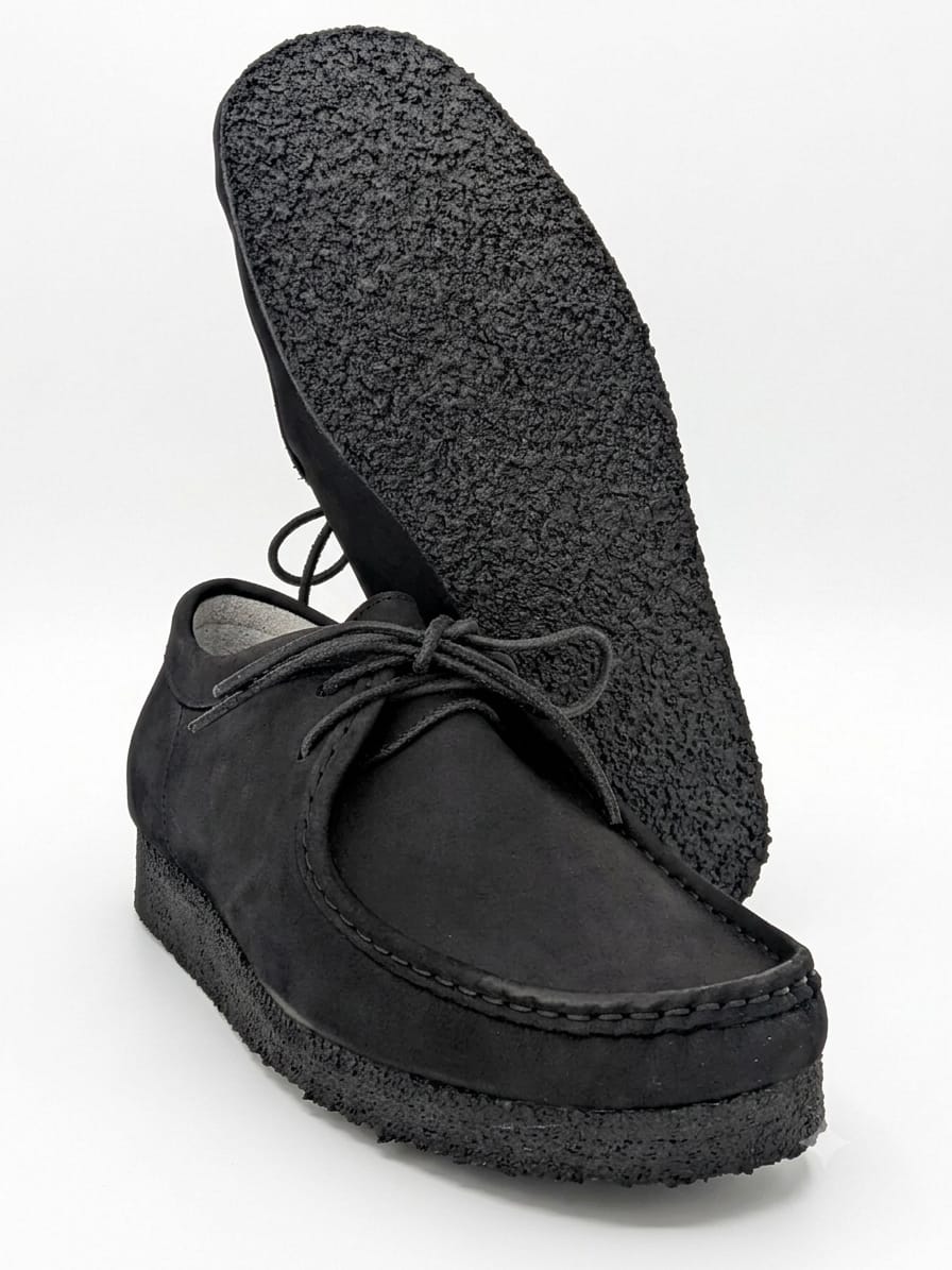 PW – Black desert boots