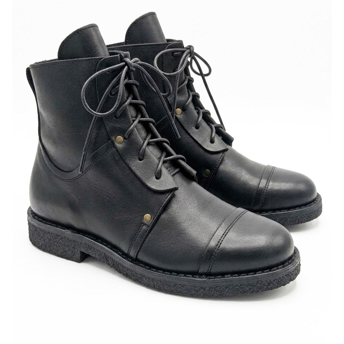 884 - Black