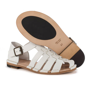SAN 18 – White