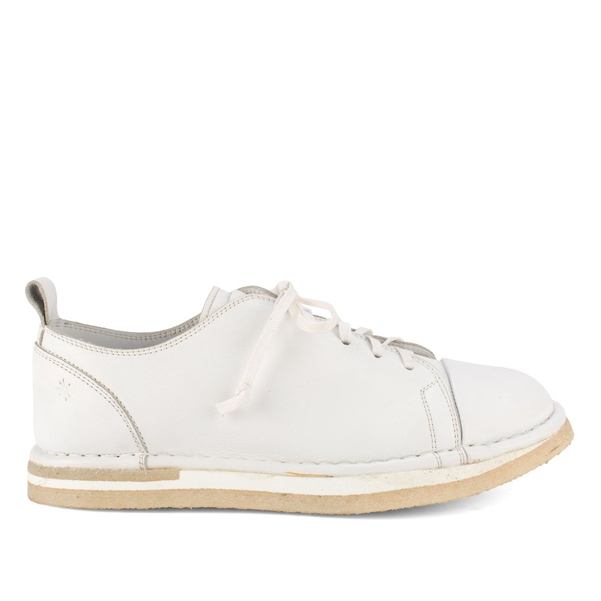 HAND 02 W – White
