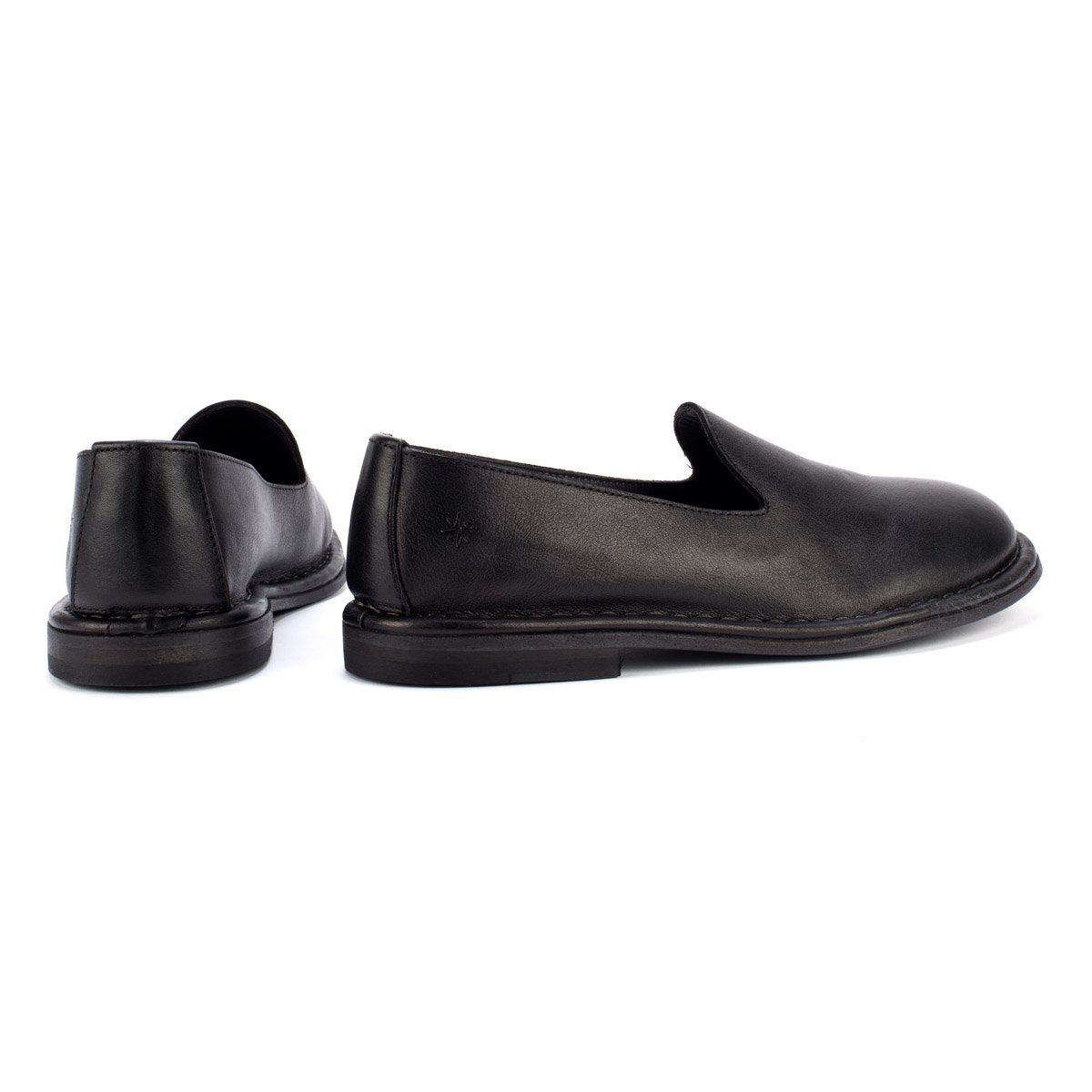 HAND 06 SLIPPERS – Black