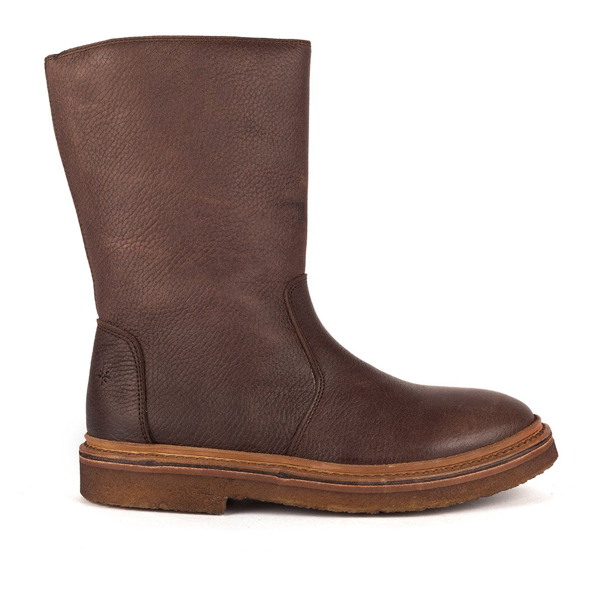 COLLEGE 32 – Brown