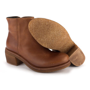 SENSATION ANKLE BOOTS – Tan