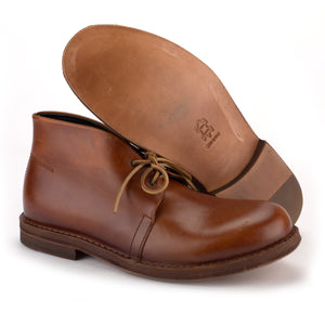 MR JOHN DESERT BOOTS – Tan