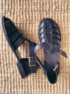 SAN 18 – Black