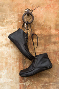 HRN 03 – Black ankle boots