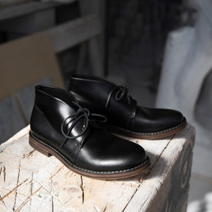 Clarks desert clearance boots black leather