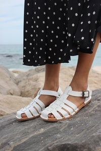SAN 18 – White