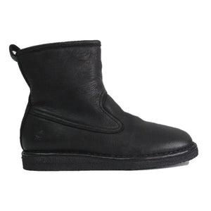 AGIO 18 – Black