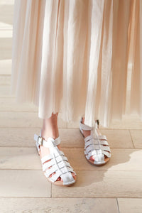 SAN 18 – White